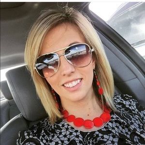 Meet your Posher, Bre